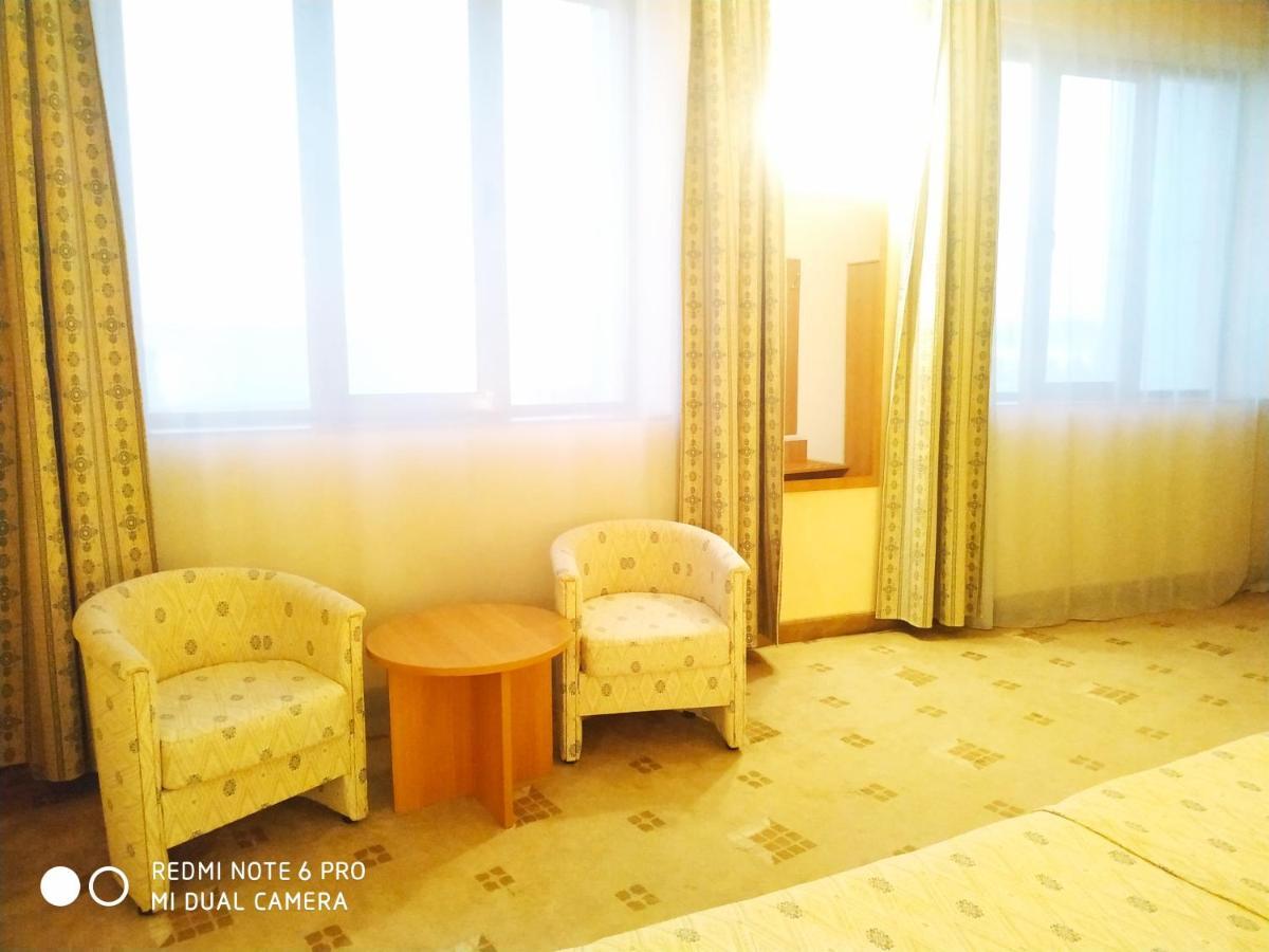 Hotel Expo Taškent Exteriér fotografie